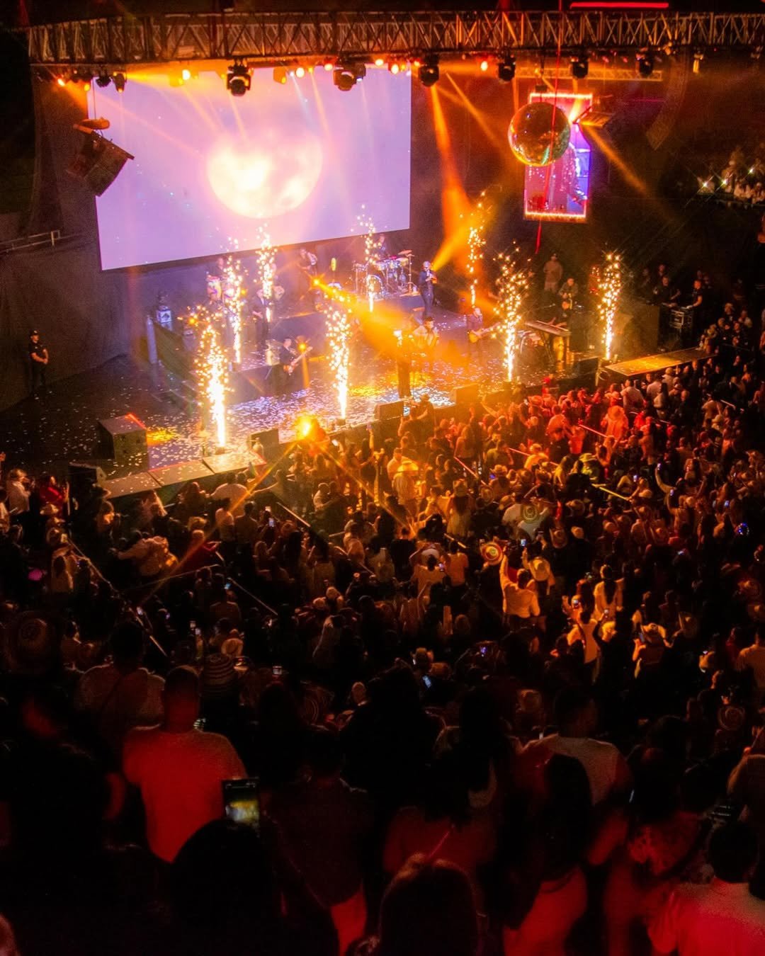 Evento Excalibur Producciones